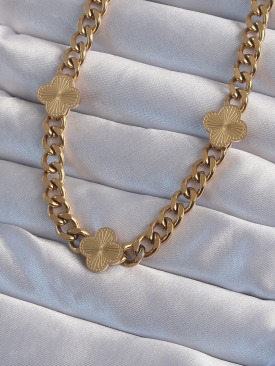 Erb 316L Çelik Gold Renk İşlemeli Yonca Model Zincir Kolye