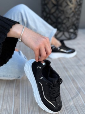 Imkea Siyah Cilt Gümüş Detaylı Spor Ayakkabı