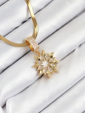 Erb 316L Çelik Zirkon Taşlı Yıldız Model Gold Renk Kadın Kolye