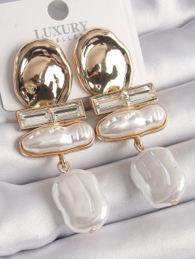Erb Pirinç Gold Renk Zirkon Taşlı Beyaz İnci Ezme Model Vintage Kadın Küpe