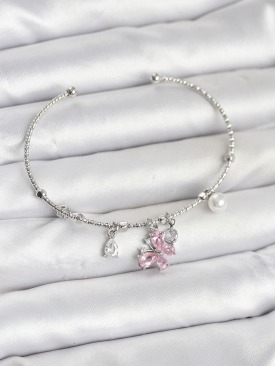 Erb Pembe Kelebek Charmlı Gümüş Renk Kadın Bileklik