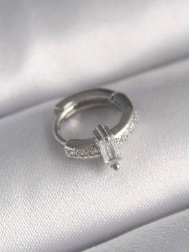Erb 316L Çelik Gümüş Renk Zirkon Taşlı Tragus Piercing