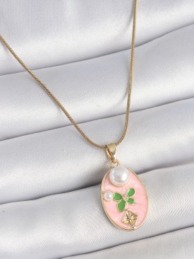 Erb 316L Çelik Gold Renk Zincir Pembe Mineli Oval İncili Çiçek İşlemeli Portre Model Kadın Kolye