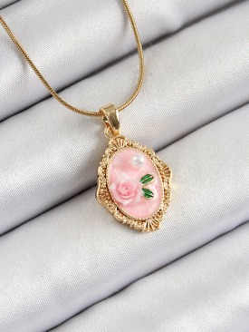 Erb 316L Çelik Zincir Pembe Sanatsal Portre İnci Detaylı Gül Figürlü Model Gold Renk Kadın Kolye