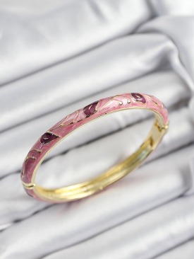 Erb Mineli Pirinç Pembe Ve Fuşya Yaprak Motifli Gold Renk Kadın Kelepçe