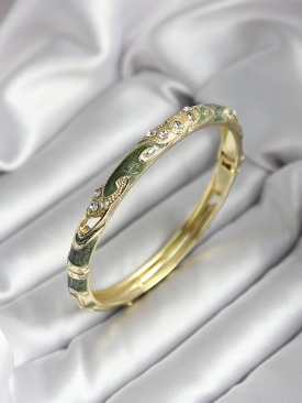 Erb Mineli Pirinç Yeşil Çiçek Desenli Gold Renk Kadın Kelepçe