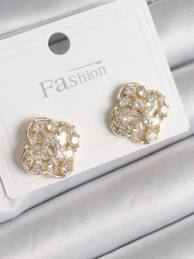 Erb Pirinç Gold Renk Zirkon Taşlı Yonca Model Kadın Küpe