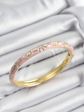 Erb Mineli Pirinç Pembe Çiçek Motifli Gold Renk Kadın Kelepçe