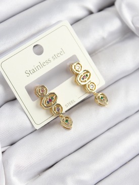Erb 316L Çelik Zirkon Taşlı Sallantılı Geometrik Model Gold Renk Kadın Küpe