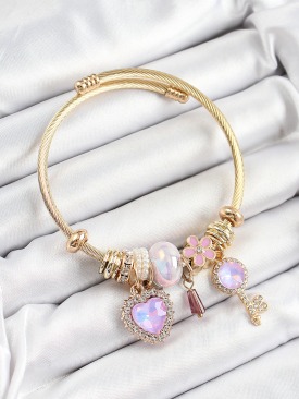 Erb 316L Çelik Mor Zirkon Taşlı Anahtar Ve Kalp Model Gold Renk Charm Bileklik