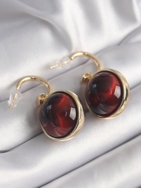 Erb Pirinç Gold Renk Kırmızı Doğal Taşlı Vintage Kadın Küpe
