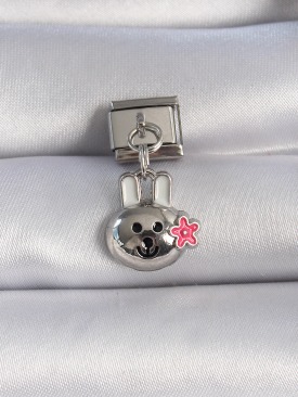 Erb 316L Çelik Gümüş Renk Sallantı Tavşan Figür Pembe Çiçek Detay Nomination Charm