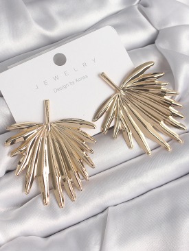 Erb Pirinç Gold Renk Yaprak Model Kadın Küpe