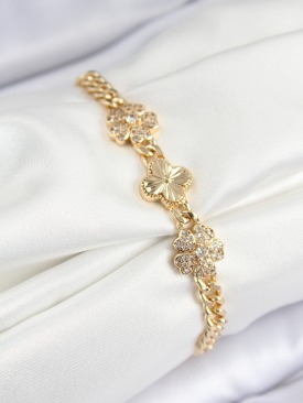 Erb Pirinç Zirkon Taşlı Yonca Model Gold Renk Kadın Bileklik