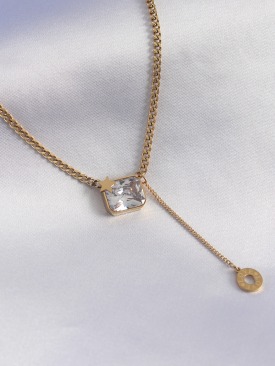 Erb 316L Çelik Gold Renk Zincir Model Zirkon Taşlı Yıldız Detay Kadın Kolye