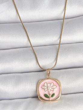 Erb 316L Çelik Gold Renk Zincir Pembe Papatya İşlemeli İnci Detay Kadın Kolye