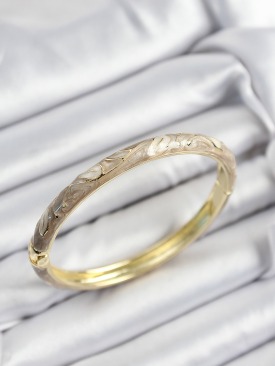 Erb Mineli Pirinç Bej Mermer Motifli Gold Renk Kadın Kelepçe