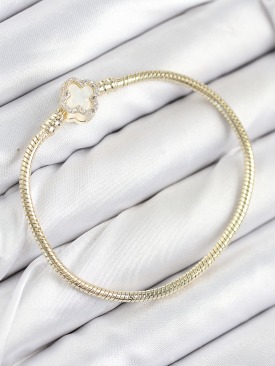 Erb Pirinç Charm Zirkon Taşlı Yonca Model Gold Renk Kadın Bileklik