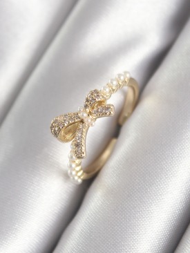Erb Pirinç Gold Renk Zirkon Taşlı Kurdele Model İnci Detay Kadın Yüzük