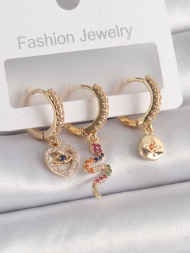 Erb Pirinç Gold Renk Zirkon Taşlı Yılan Kalp Figür Kadın Küpe