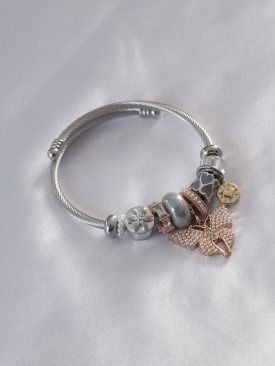 Erb Çelik Charm Model Gold Kelebek Figür Gri Boncuklu Kadın Bileklik
