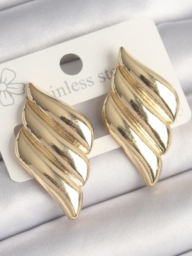 Erb Pirinç Gold Renk 3 Sıralı Dalgalı Model Kadın Küpe