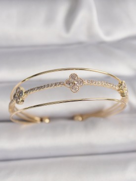 Erb Pirinç Gold Renk Zirkon Taşlı Yonca Model Kadın Bileklik