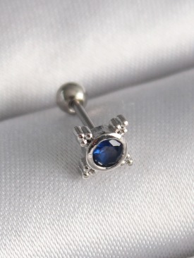 Erb 316L Çelik Gümüş Renk Mavi Zirkon Taşlı Tragus Piercing
