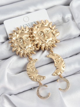 Erb Pirinç Zirkon Taşlı Sallantılı Güneş Model Gold Renk Kadın Küpe