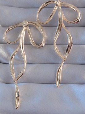 Erb Pirinç Gold Renk Fiyonk Model Küpe