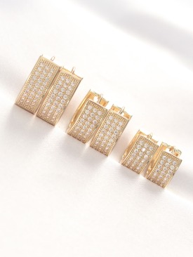 Erb Pirinç Taşlı Gold Renk Oval Çoklu Küpe