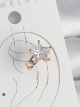 Erb Pirinç Gold Renk Zirkon Taşlı Yıldız Model Kadın Kıkırdak Küpe