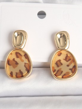 Erb Pirinç Gold Renk Sallantı Leopar Desen Kare Model Kadın Küpe