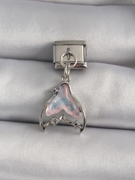 Erb 316L Çelik Gümüş Renk Sallantı Zirkon Taş Detaylı Pembe Sedefli Balık Kuyruğu Model Nomination Charm