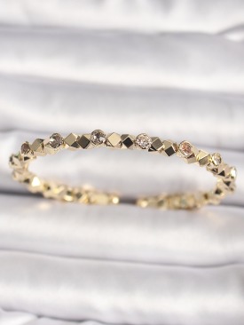 Erb Pirinç Gold Renk Zirkon Taşlı Küp Dorika Model Kadın Bileklik