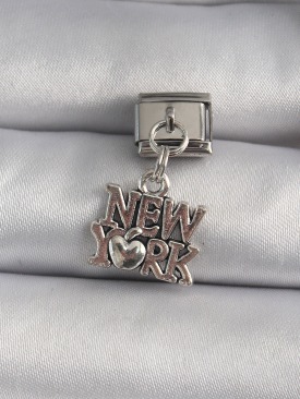 Erb 316L Çelik Gümüş Renk Sallantı New York Yazı Model Nomination Charm
