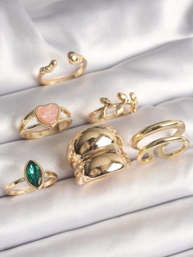 Erb Pirinç Gold Renk Pembe Mineli Kalp Figür Yeşil Zirkon Taşlı 6\'Lı Kadın Küpe Seti
