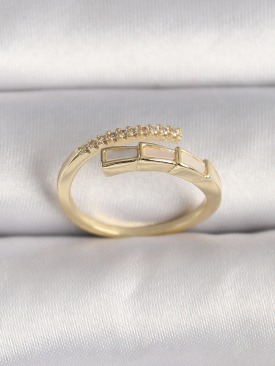 Erb Pirinç Gold Renk Zirkon Taş Detaylı Yılan Model Ayarlanabilir Yüzük