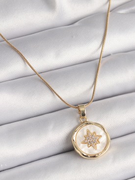 Erb 316L Çelik Gold Renk Zincir Beyaz Sedefli Zirkon Taşlı Yıldız İşleme Model Kadın Kolye