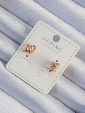 Erb Xuping Rose Renk Zirkon Taşlı Kıvrımlı Küpe