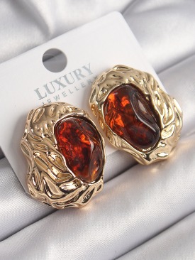 Erb Pirinç Gold Renk Volkanik Oval İşleme Detay Vintage Kadın Küpe