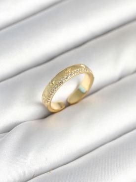 Erb Gold Renk Şerit Zirkon Taşlı Kadın Yüzük