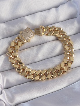 Erb Vip Seri Gurmet Zirkon Taşlı Gold Renk Bileklik